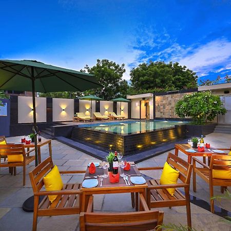 Hotel Royale Residency Agra  Buitenkant foto
