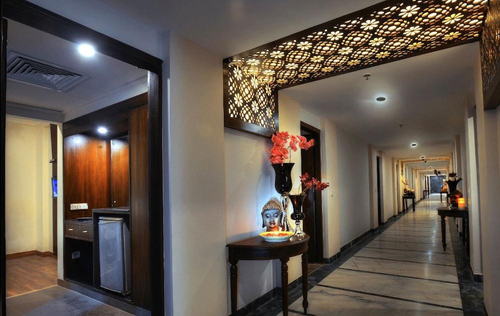 Hotel Royale Residency Agra  Buitenkant foto
