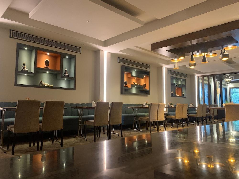 Hotel Royale Residency Agra  Buitenkant foto