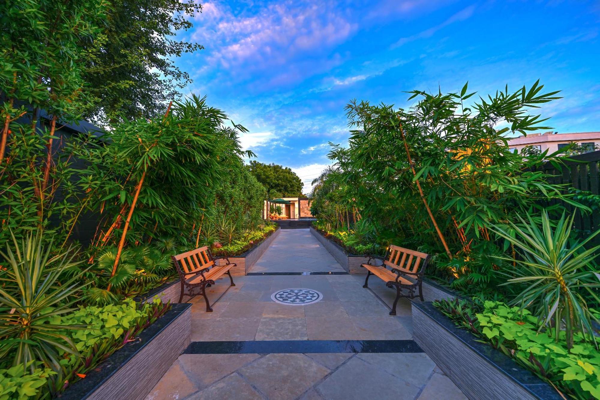 Hotel Royale Residency Agra  Buitenkant foto