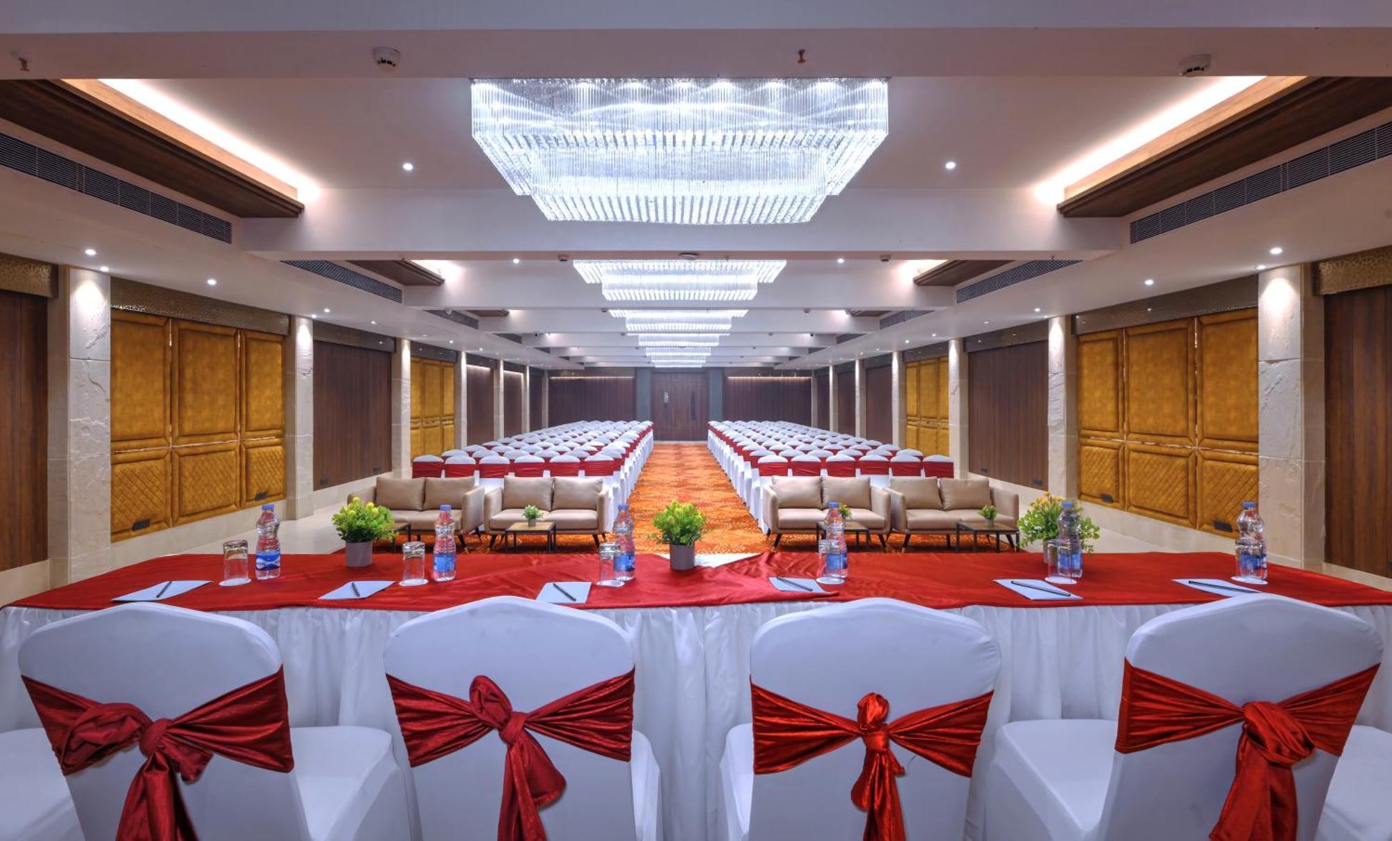 Hotel Royale Residency Agra  Buitenkant foto