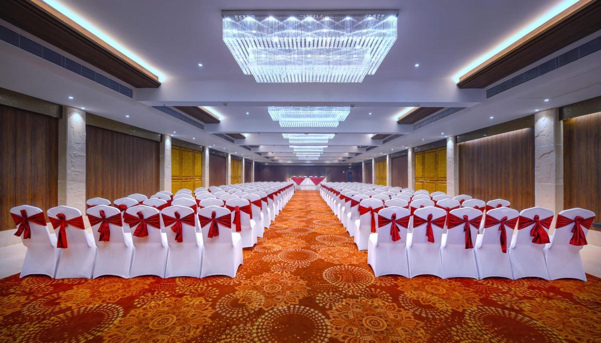Hotel Royale Residency Agra  Buitenkant foto