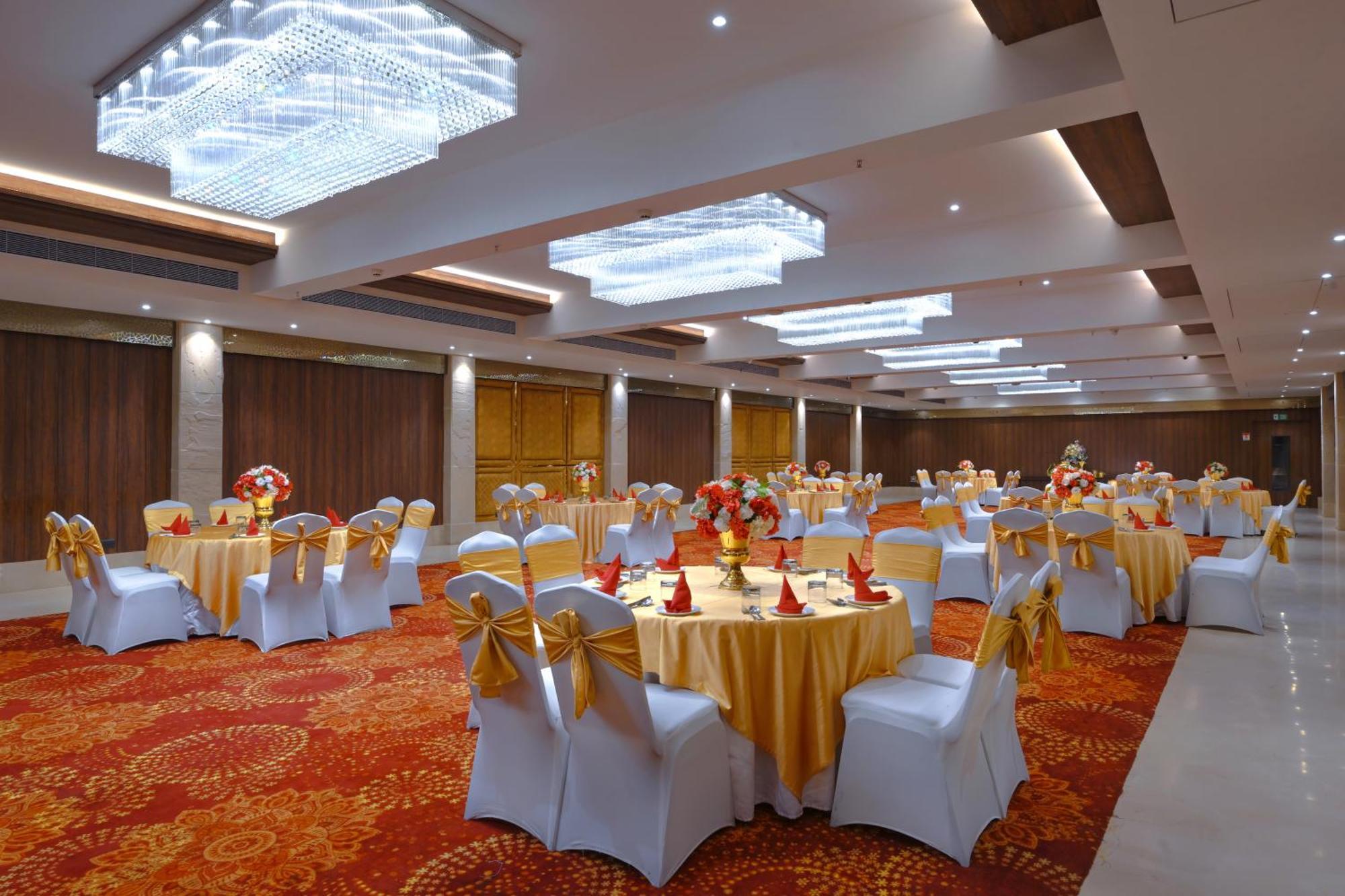 Hotel Royale Residency Agra  Buitenkant foto